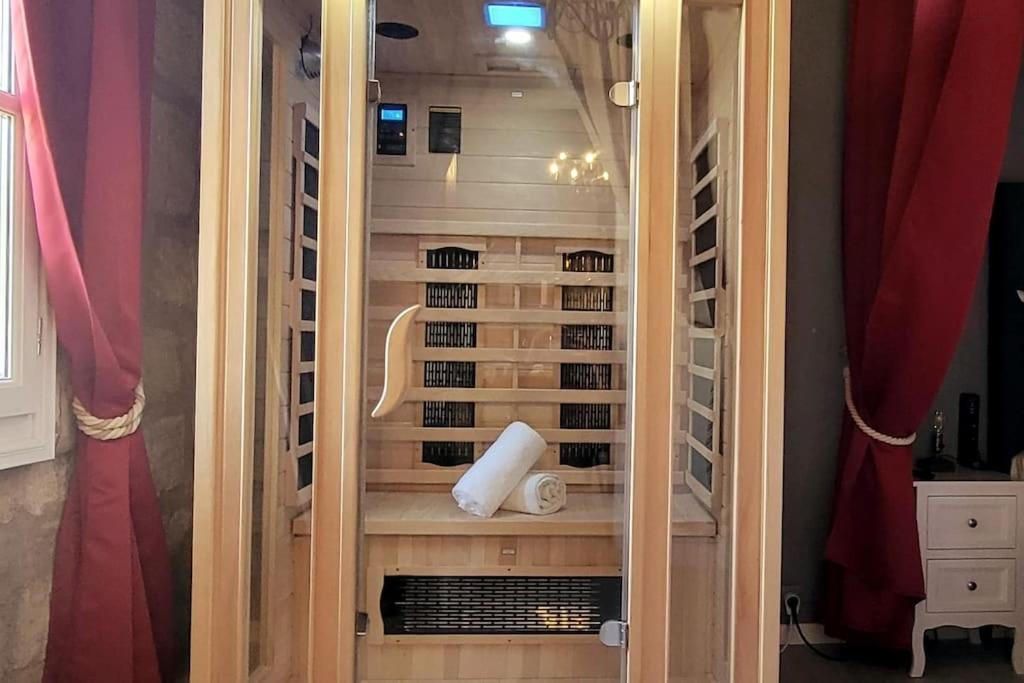 Le Moliere - Enigme Et Sauna Appartement Pézenas Buitenkant foto
